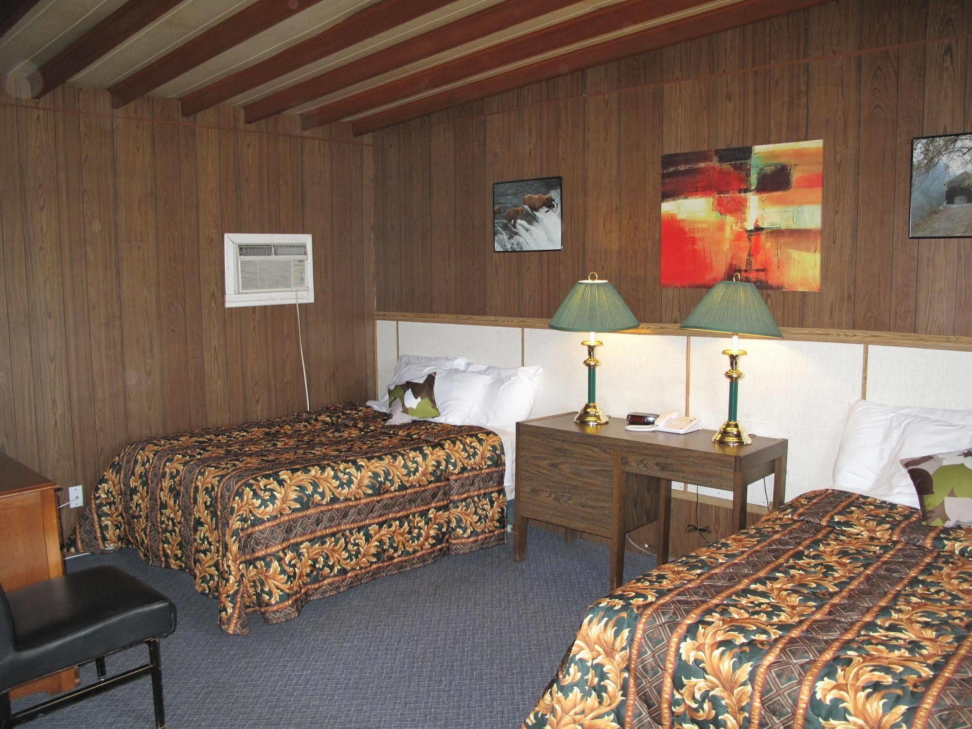 Blue Mountain Motel พินเชอร์ ครีก ภายนอก รูปภาพ
