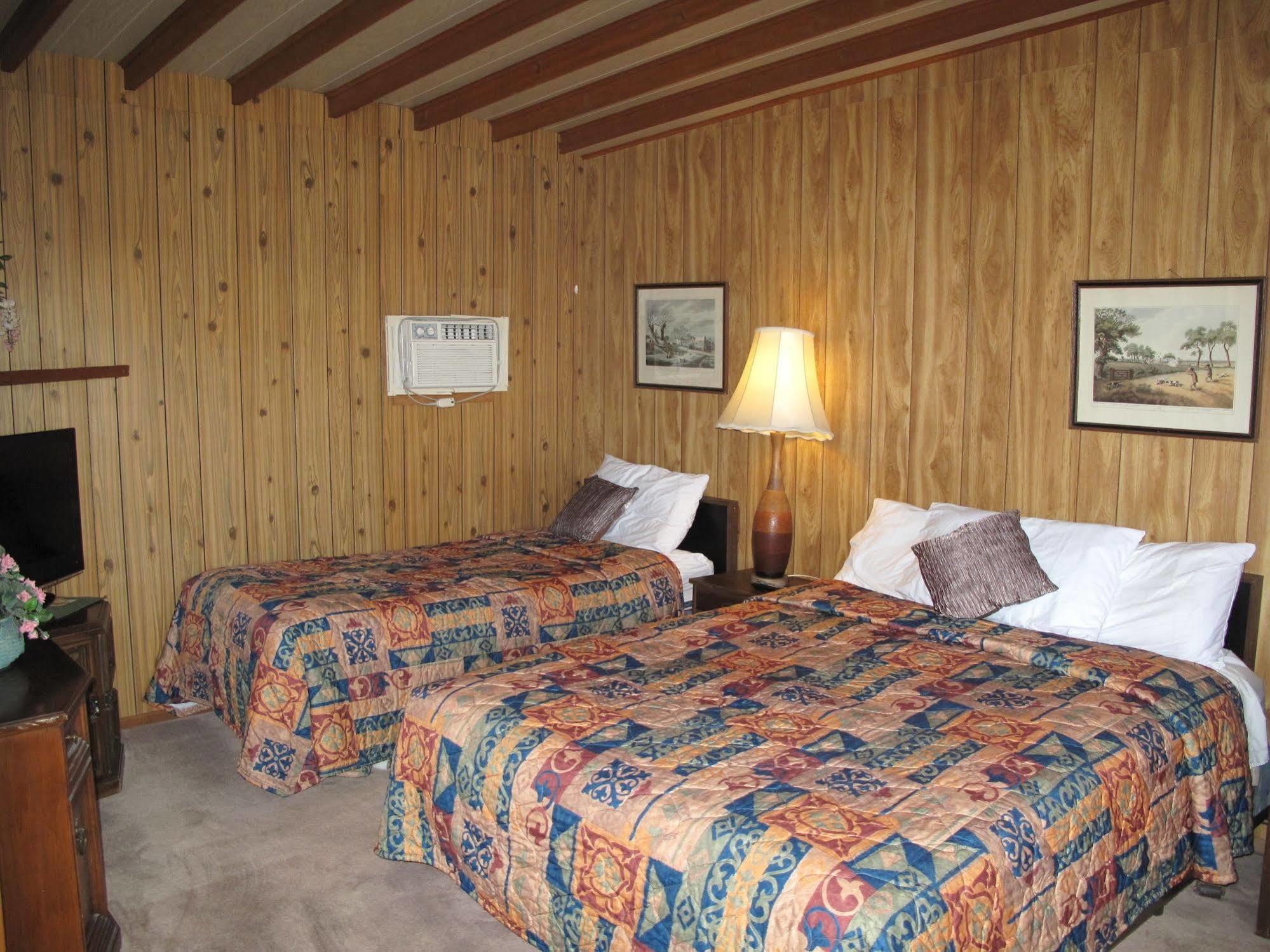 Blue Mountain Motel พินเชอร์ ครีก ภายนอก รูปภาพ